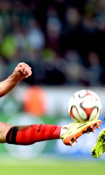Gladbach salvage point at Leverkusen; Wolfsburg lose ground